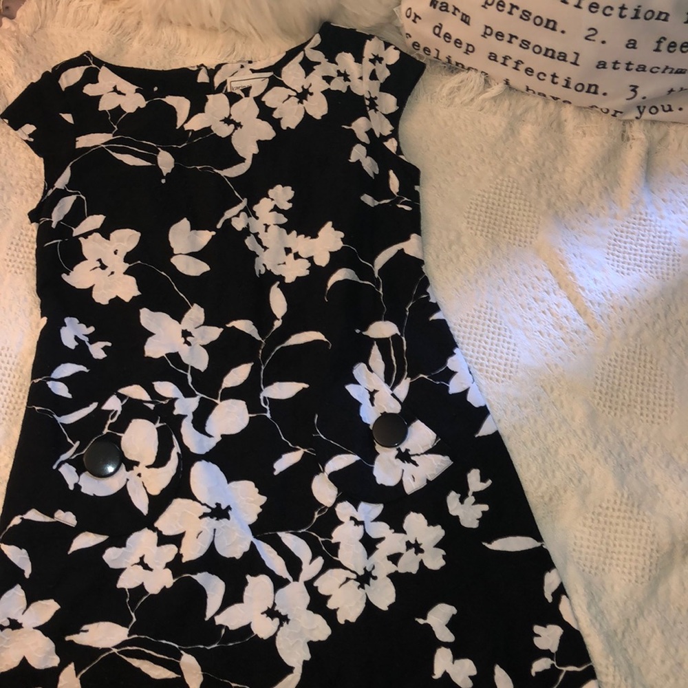 Karin Stevens dress